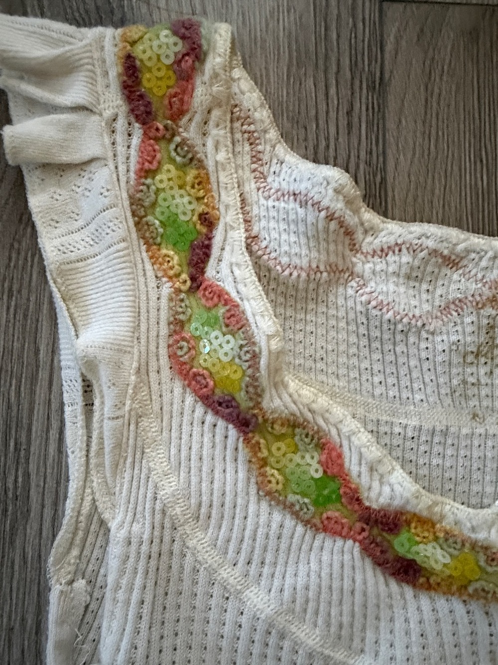 Women's cream Knit top with Colorful Trim - Picture 2 of 4